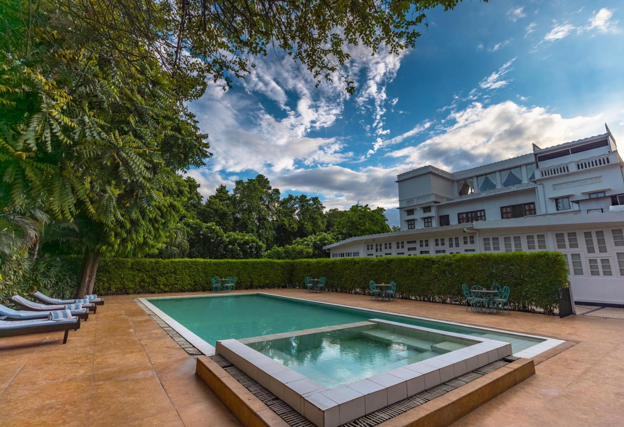 Saraca Hotel לקנאו מראה חיצוני תמונה
