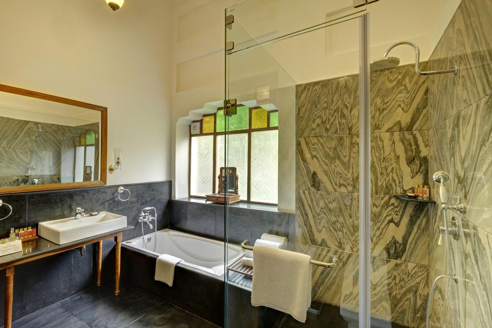 Saraca Hotel לקנאו מראה חיצוני תמונה