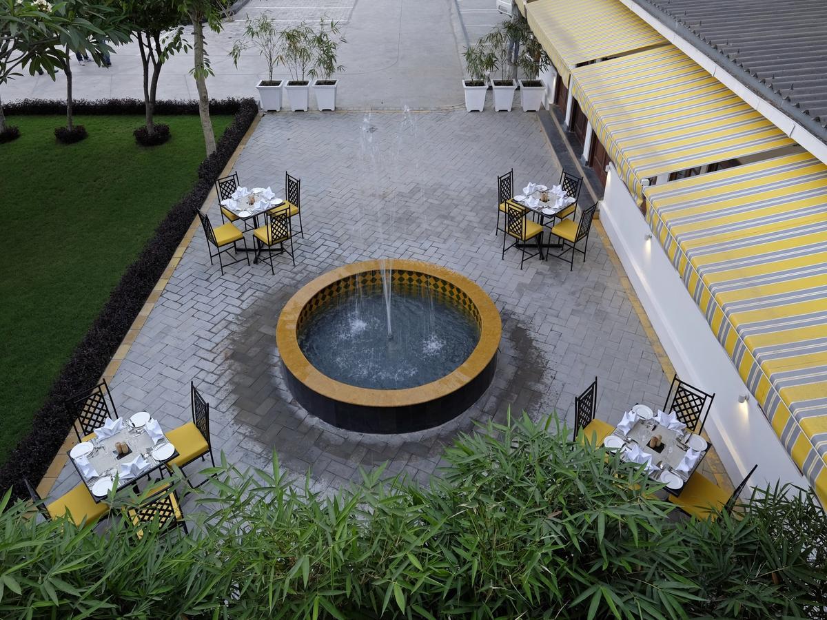 Saraca Hotel לקנאו מראה חיצוני תמונה