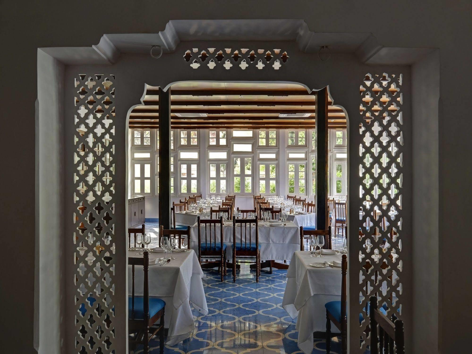 Saraca Hotel לקנאו מראה חיצוני תמונה